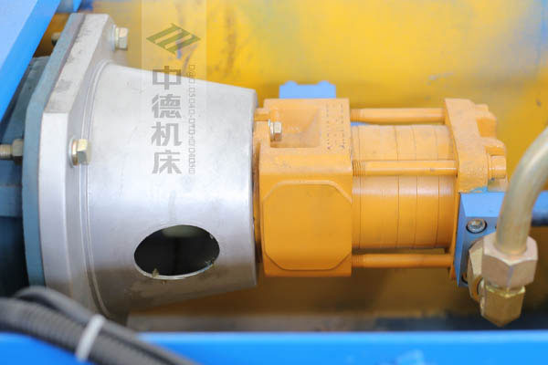 ZDPK-10032采用國內(nèi)一流品牌電機(jī)及油泵，動(dòng)力強(qiáng)勁，噪音低